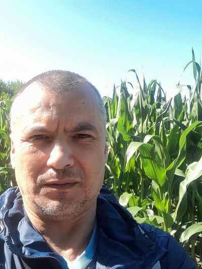  Adenau,   Mihail, 44 ,   ,   