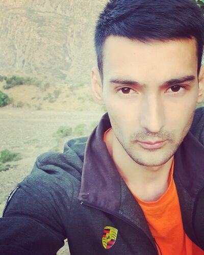  ,   Bobur, 29 ,   ,   