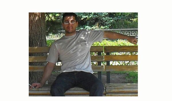  ,   Armen, 48 ,   ,   , c 