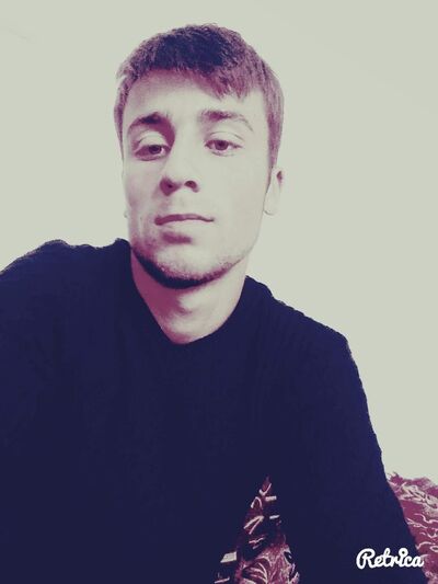  ,   Macho, 31 ,  