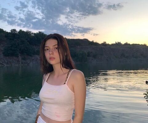  ,   Dianka, 23 ,     , c , 