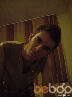  ,   Artur, 39 ,   