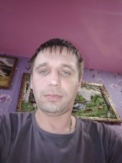  ,   Ruslan, 39 ,   ,   