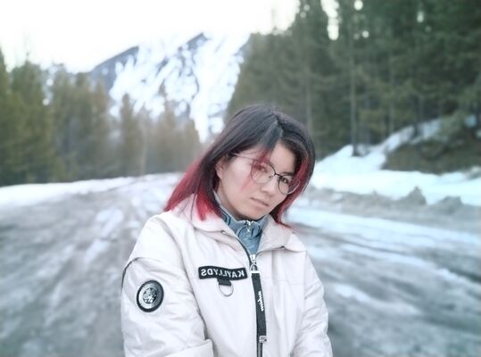  ,   Sofia, 19 ,   ,   