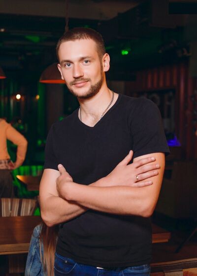  ,   Temir, 32 ,   ,   