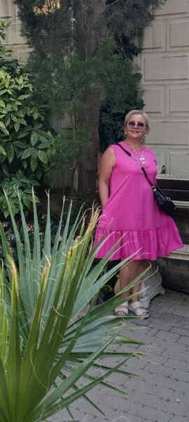  ,   Larisa, 58 ,     