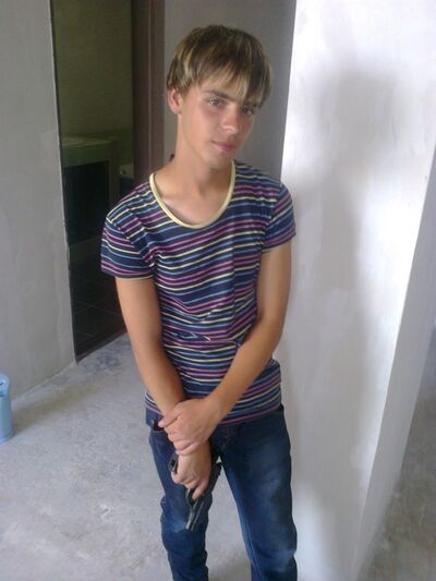  ,   Ҹ, 33 ,     , c 