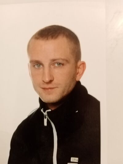  ,   Artur, 40 ,   ,   