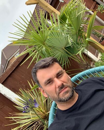  ,   Sasha, 44 ,   ,   , c , 