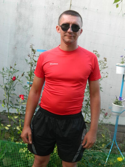 ,   Dima, 43 ,   