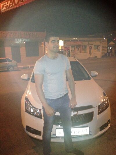  ,   Mario, 38 ,  
