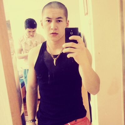  ,   ChyngyzKan, 31 ,     , c 