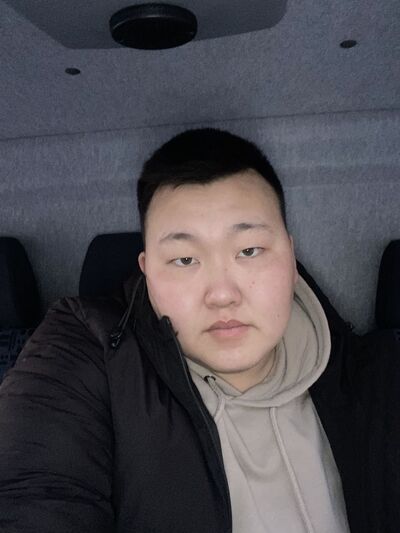  ,   Vladislav, 23 ,   ,   