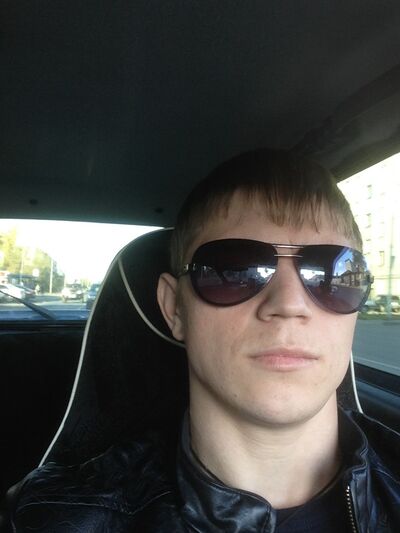 ,   Vladimir, 32 ,   