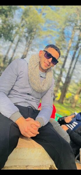  ,   Hamza, 25 ,   ,   