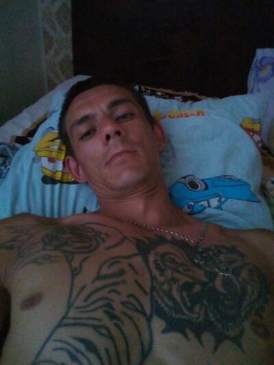  ,   Roman, 32 ,   ,   