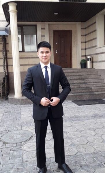  ,   Erlan, 29 ,   ,   , c 