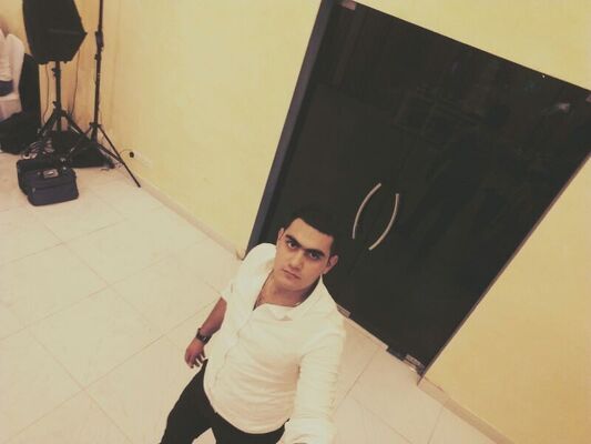  ,   Aw, 29 ,   ,   , c 