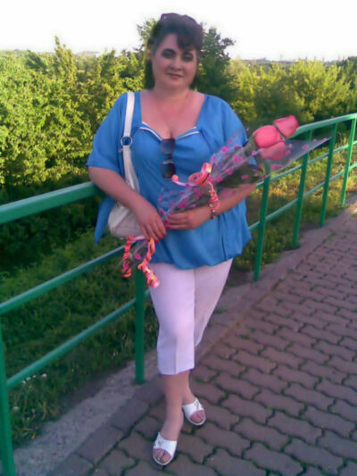  ,   Oxana, 51 ,  