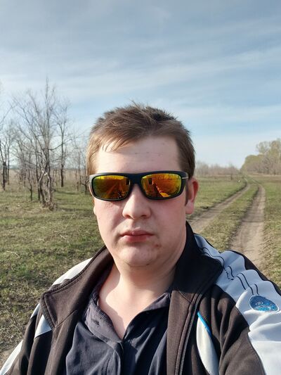  ,   Dmitry, 23 ,   ,   , c , 