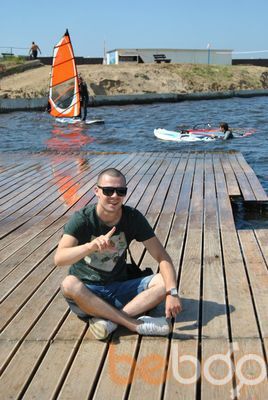  1911402  Ilya, 35 ,    
