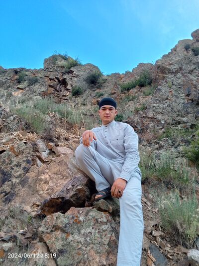  -,   Diyorbek, 21 ,   ,   