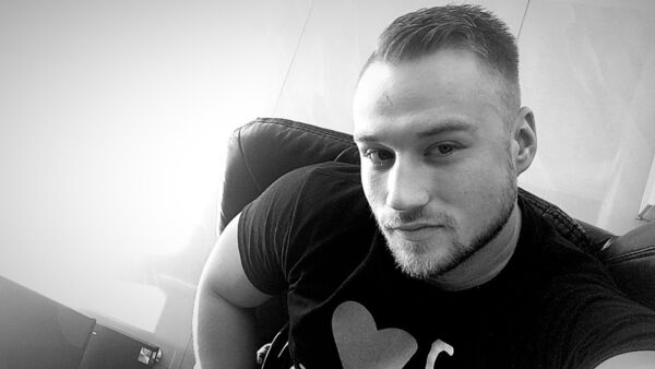  ,   Jim, 30 ,   