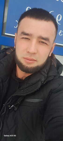 ,   Azizbek, 32 ,   ,   