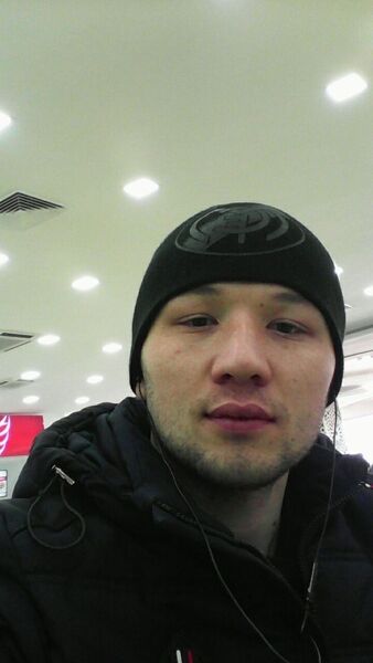  ,   Dilbek, 33 ,   