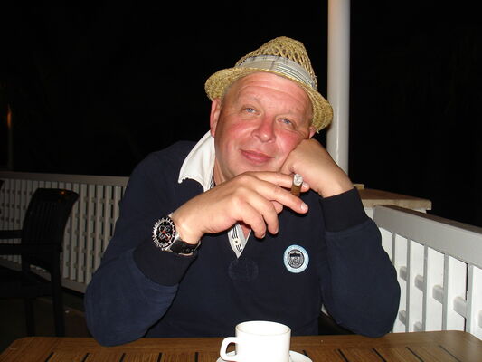  -,   Lee, 71 ,   ,   , c 