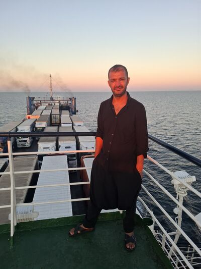  -,   Omer, 37 ,   ,   