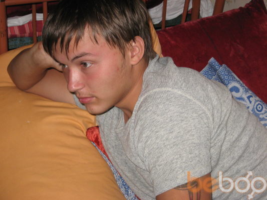  ,   Maks, 33 ,  