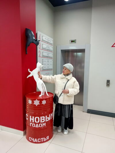   ,   Valentina, 66 ,   ,   