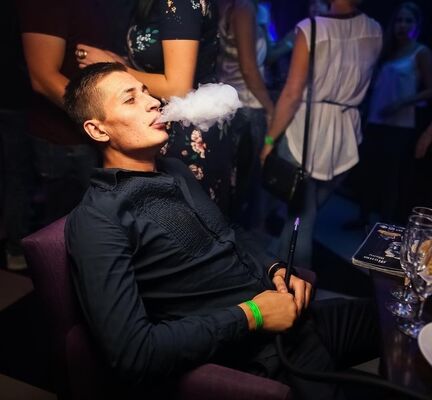  ,   Oleg, 30 ,     , c 
