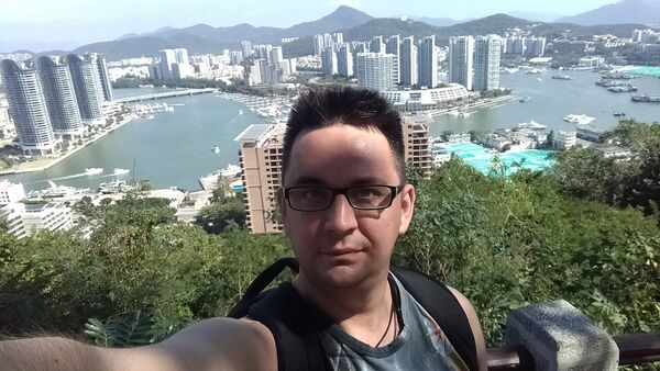  ,   Leo, 40 ,   , 
