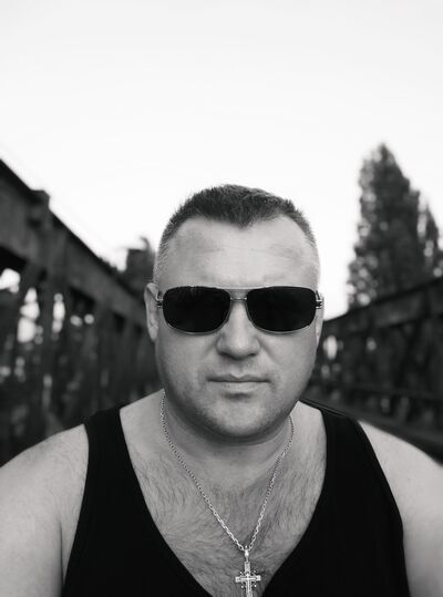  ,   Aliaksandr, 48 ,   ,   