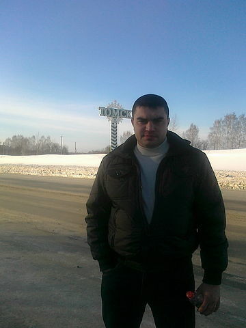  ,   Alex, 44 ,   