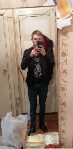  ,   Anton, 27 ,   ,   , c 