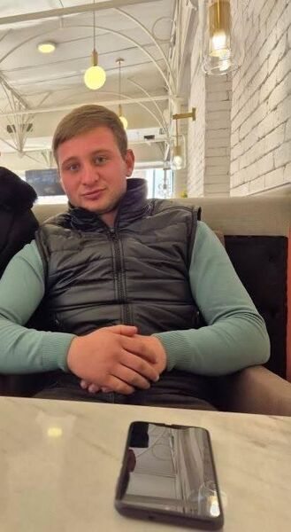  ,   Samvel, 24 ,   ,   