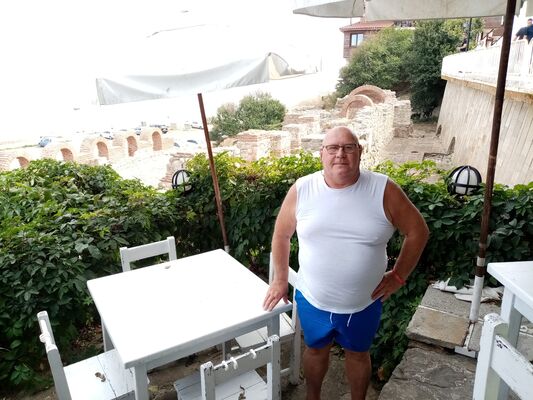  ,   Alexander, 65 ,   ,   