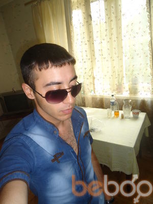  ,   Artyom, 32 ,   ,   , c 