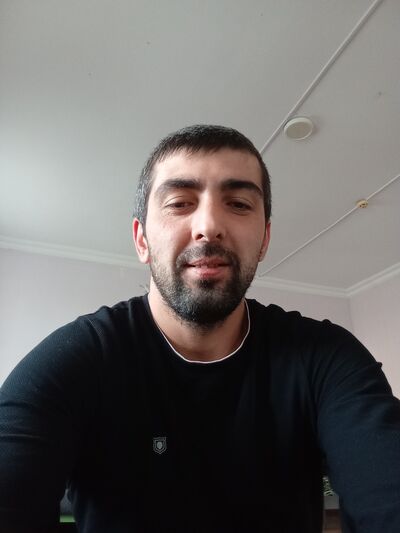  ,   Devid, 33 ,   ,   , c , 