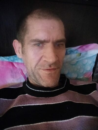  ,   Denis, 47 ,   ,   