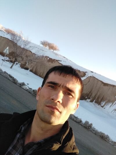  ,   Oybek, 33 ,   ,   , c 