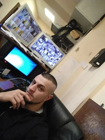  ,   Vitaly, 33 ,   ,   