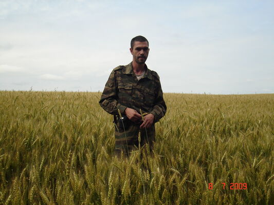  -,   Denis, 47 ,     , c 