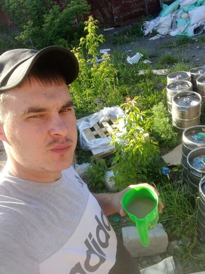  ,   Nikolay, 32 ,     , c 