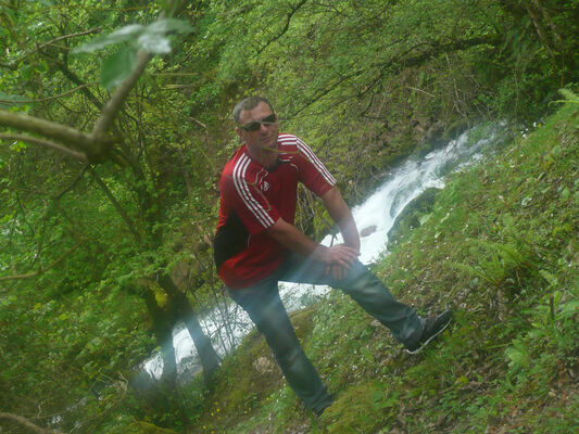  ,   Gio, 45 ,   
