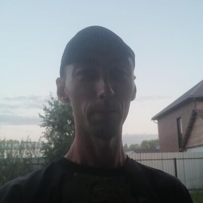  ,   Viktor, 36 ,   ,   , c , 