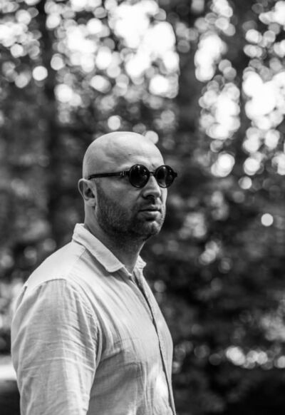  New York City,   Oleg, 41 ,   ,   